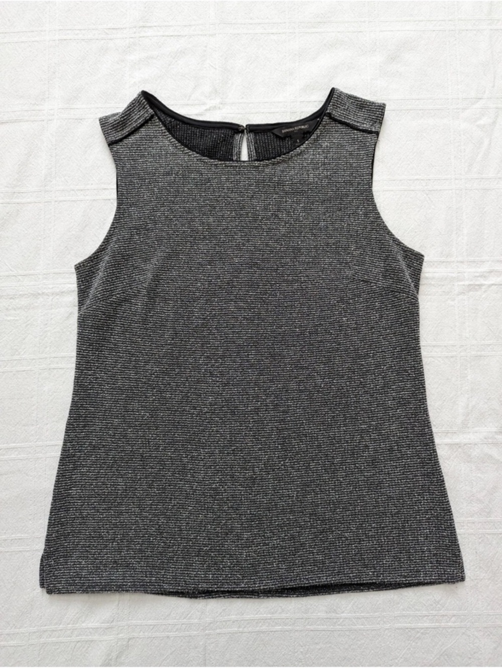 Banana Republic Black and White top